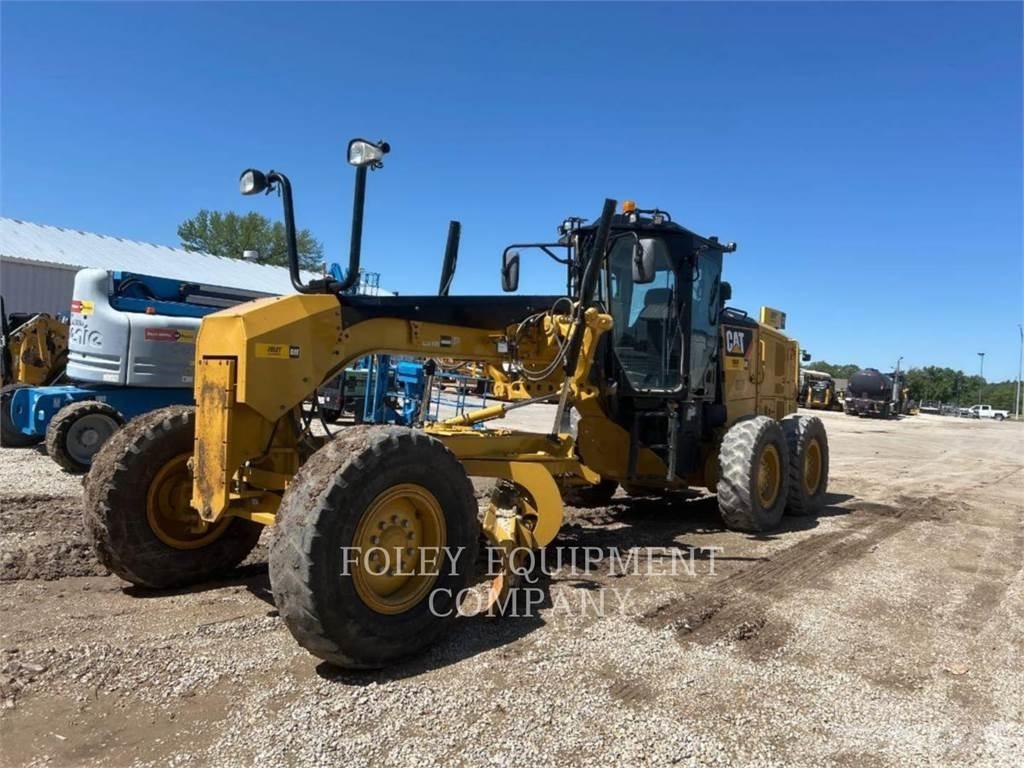 CAT 12M3 Väghyvlar