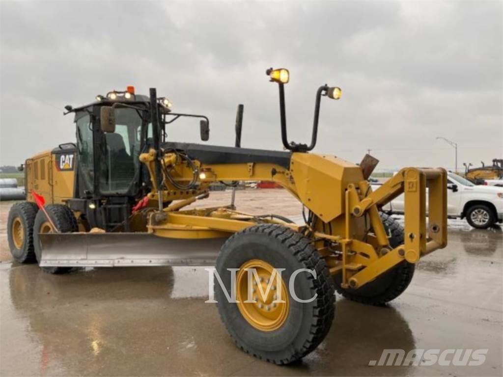 CAT 12M3 Väghyvlar