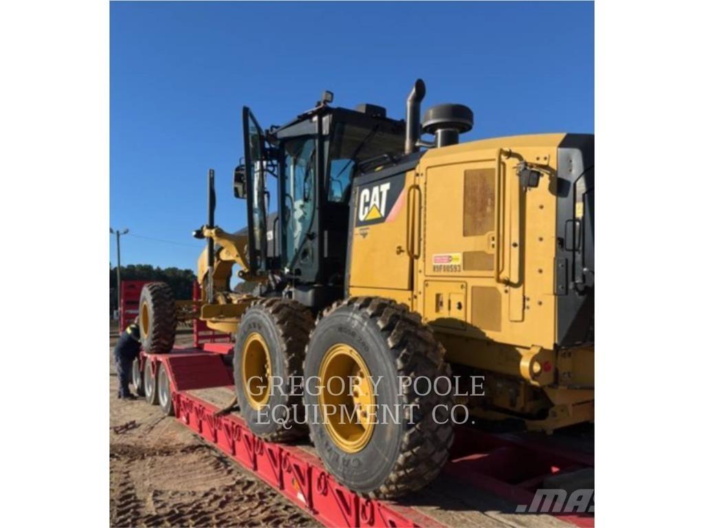 CAT 12M3 Väghyvlar