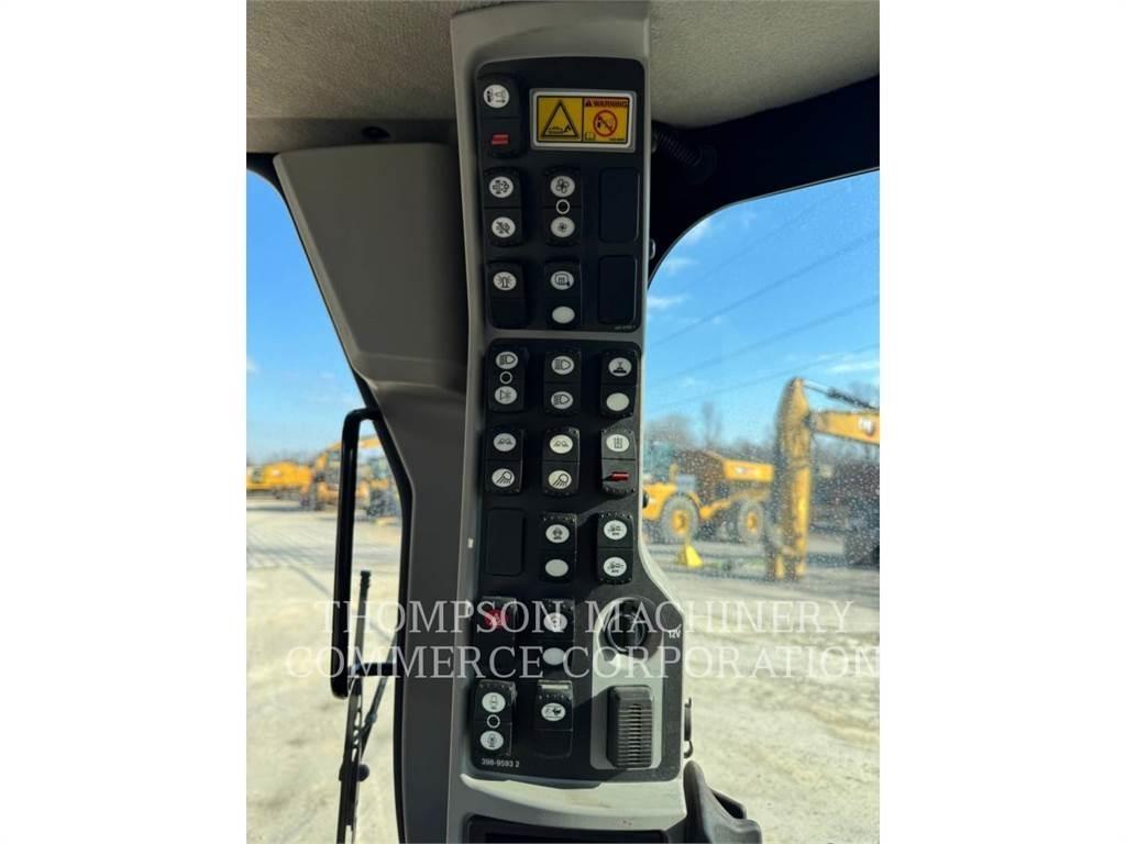 CAT 12M3 Väghyvlar