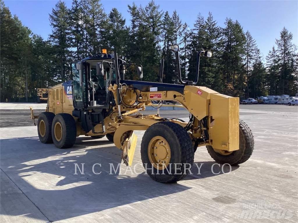 CAT 12M3 AWD Väghyvlar
