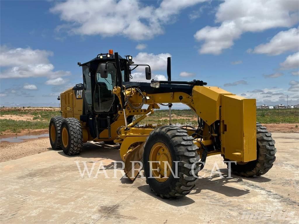 CAT 12M3 AWD Väghyvlar