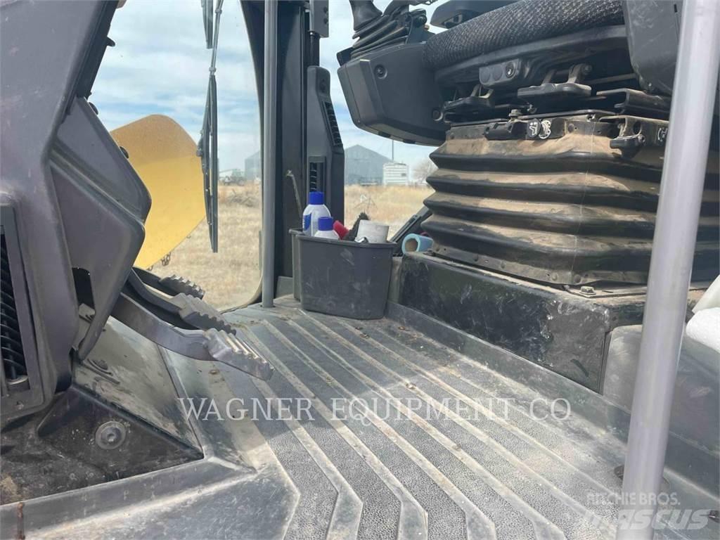 CAT 12M3 AWD Väghyvlar