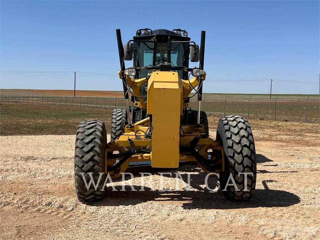 CAT 12M3 AWD Väghyvlar