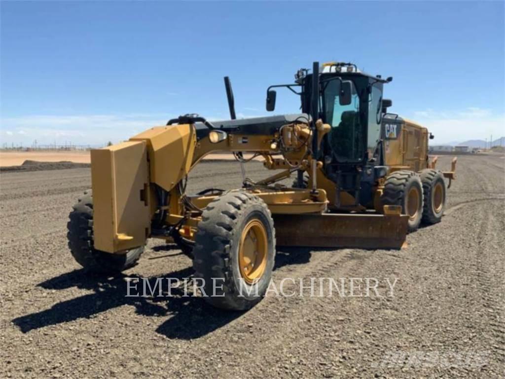 CAT 12M3 AWD Väghyvlar