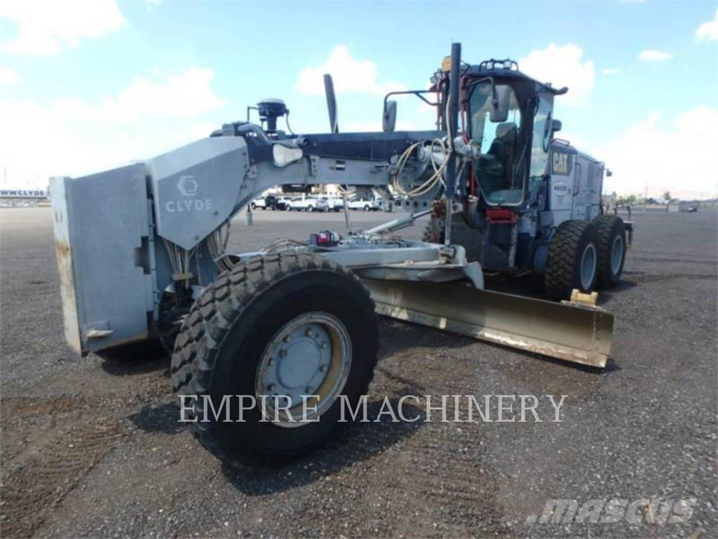 CAT 12M3 AWD Väghyvlar