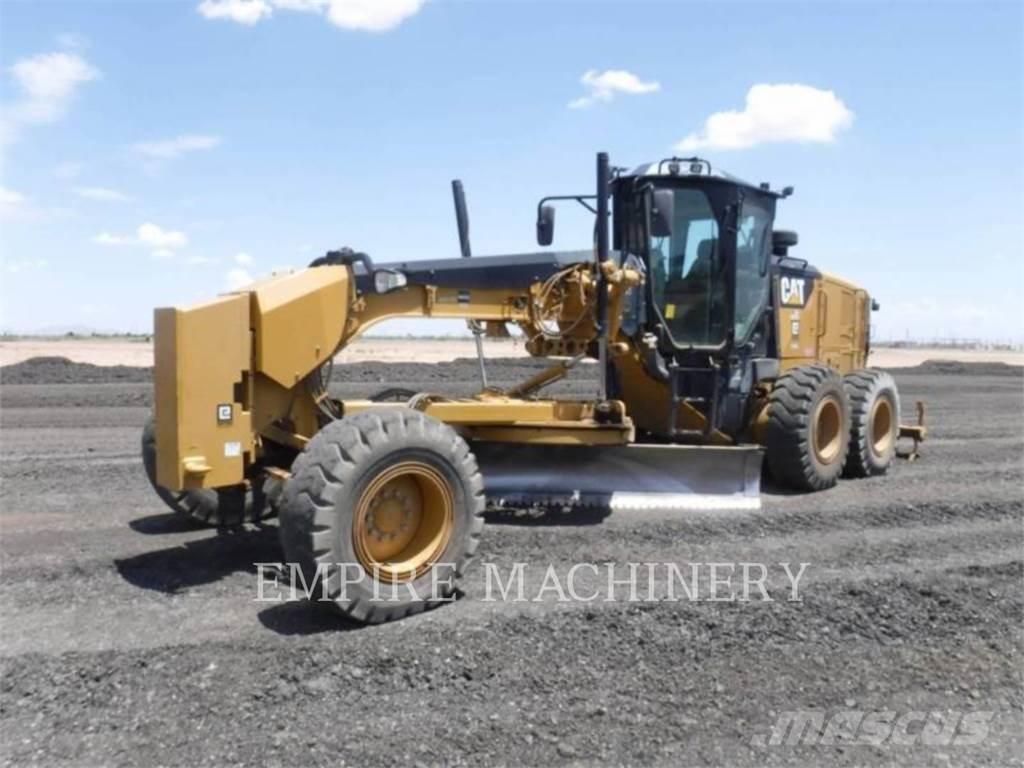 CAT 12M3 TR Väghyvlar
