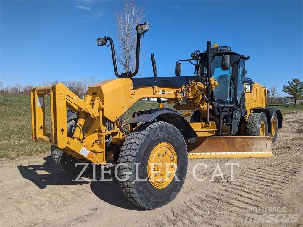 CAT 12M3AWD Väghyvlar