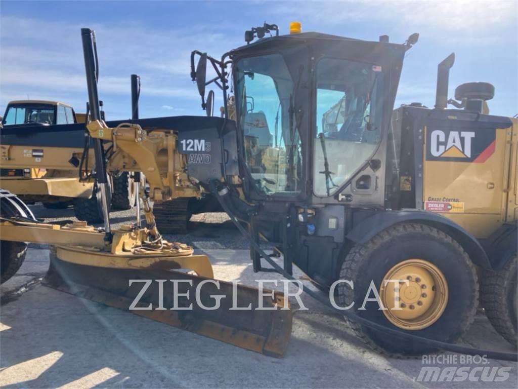 CAT 12M3AWD Väghyvlar