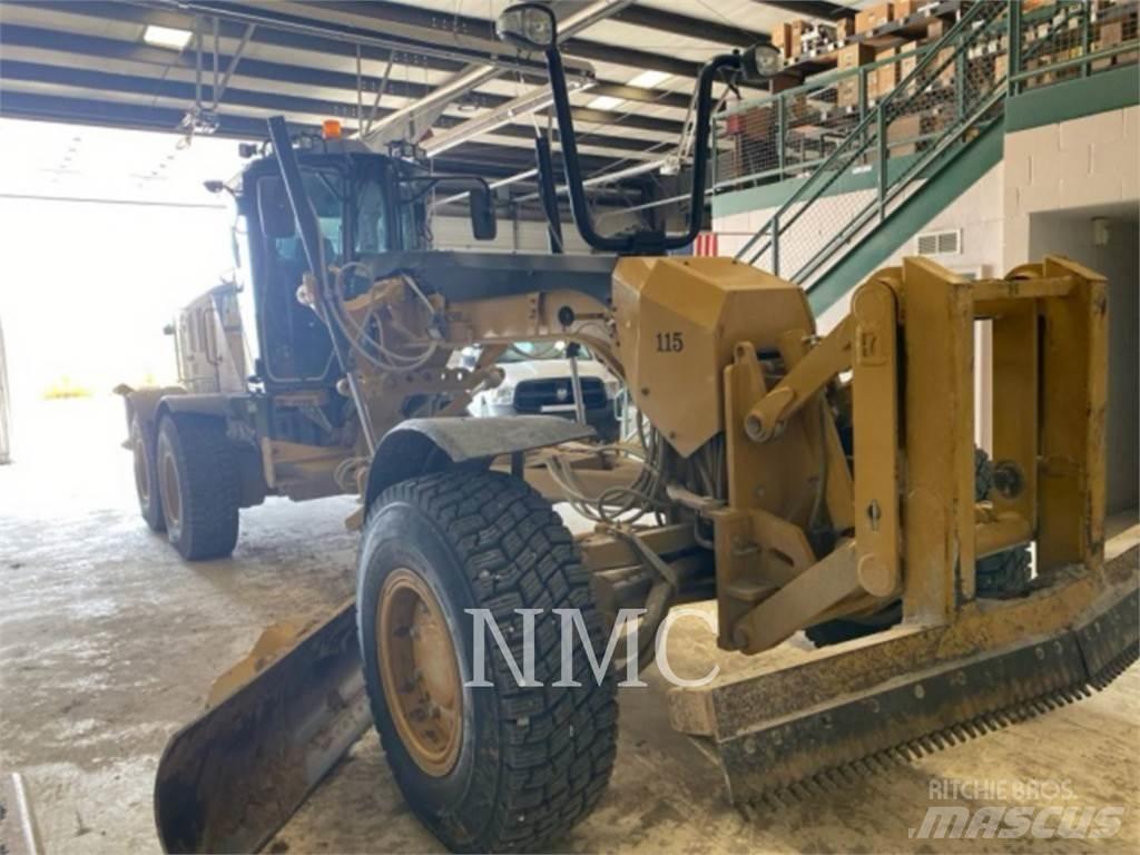 CAT 12M3AWD Väghyvlar