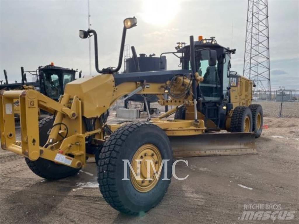 CAT 12M3AWD Väghyvlar