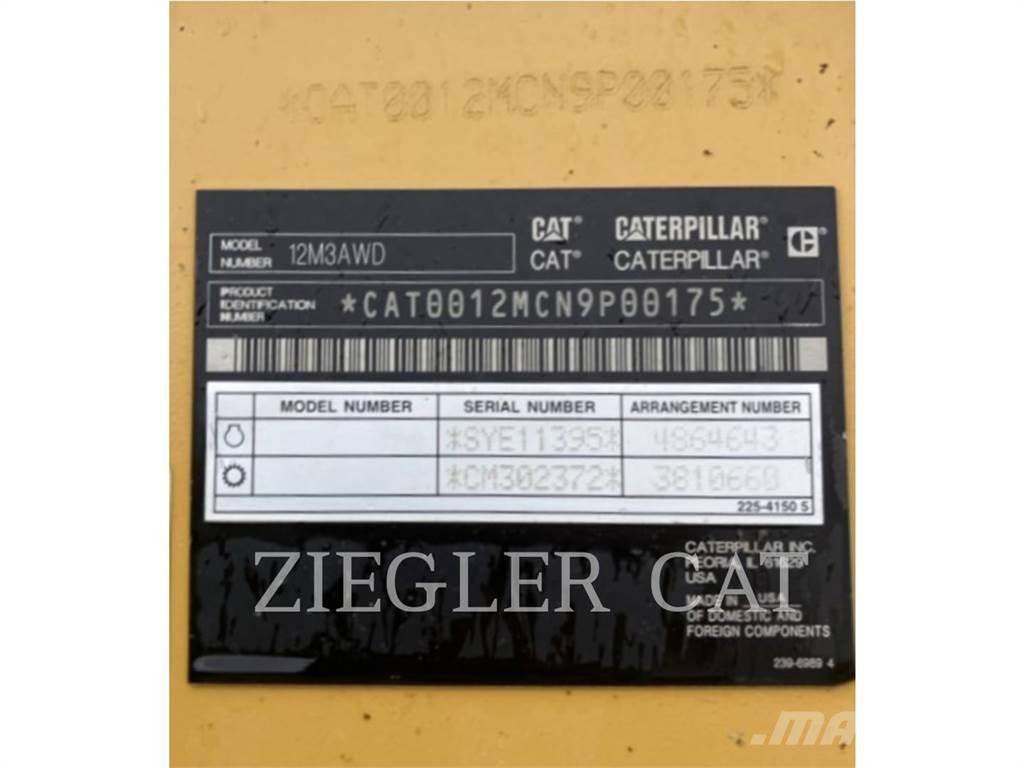 CAT 12M3AWD Väghyvlar