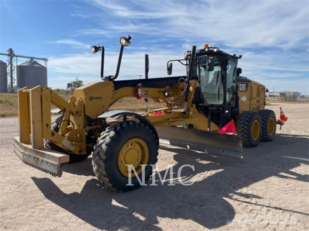 CAT 12M3AWD Väghyvlar