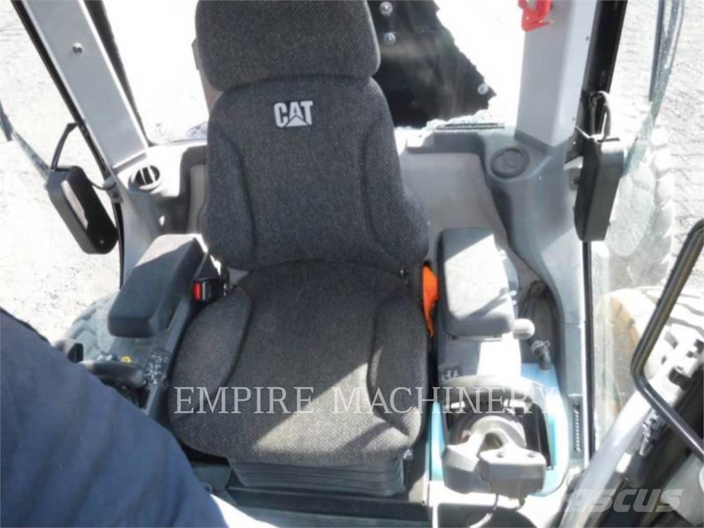 CAT 14-15 Väghyvlar