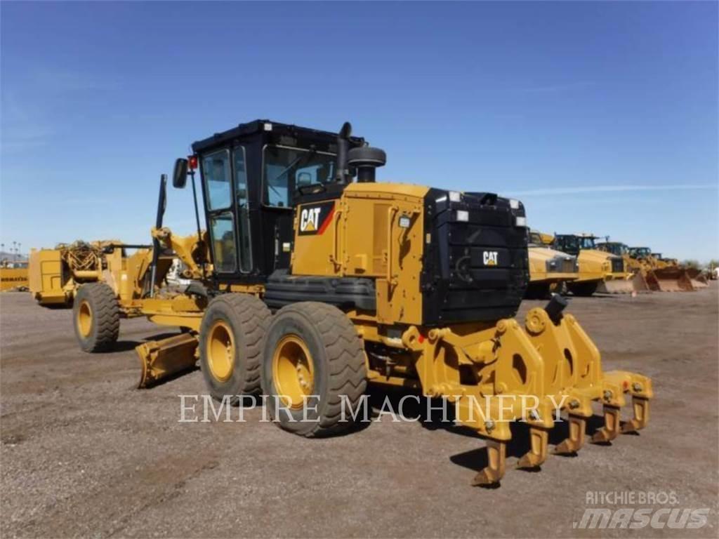 CAT 140-13 Väghyvlar