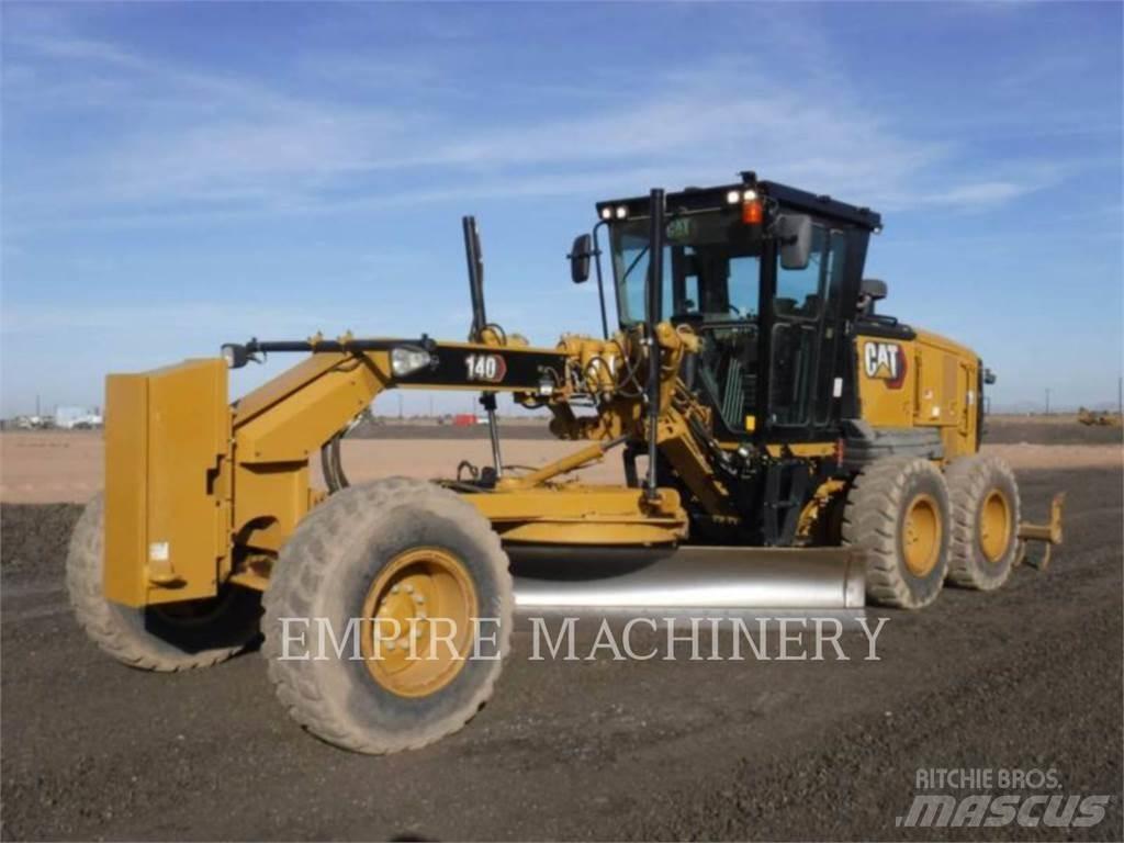 CAT 140-13 Väghyvlar