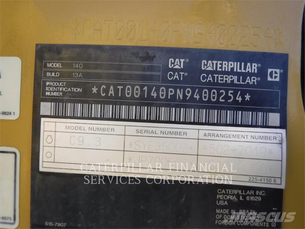 CAT 140-13 Väghyvlar