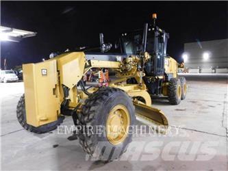 CAT 140-13 AWD Väghyvlar