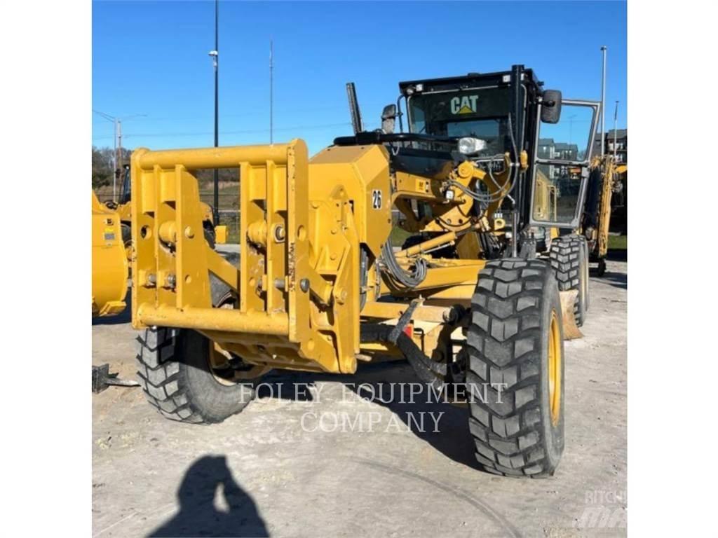CAT 140-13AWL Väghyvlar