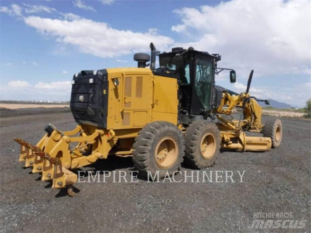 CAT 140-15 Väghyvlar