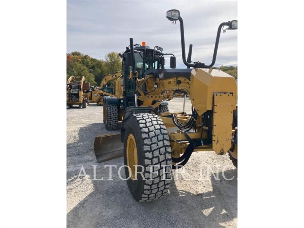 CAT 140-15AWD Väghyvlar