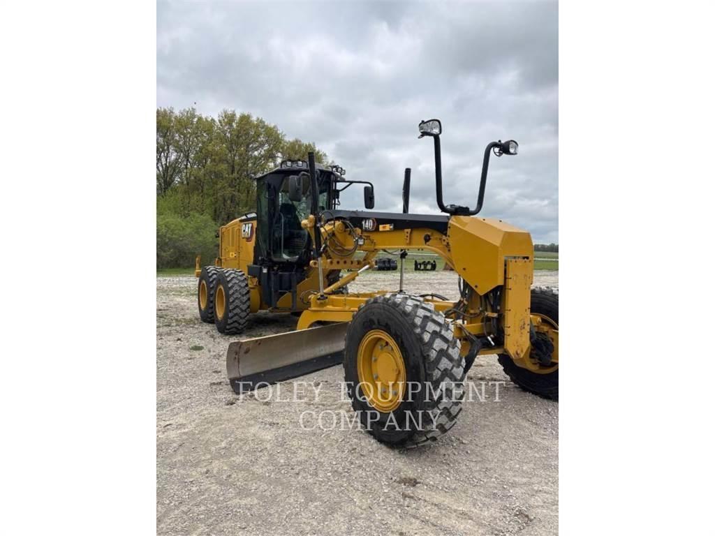 CAT 140-15AWJ Väghyvlar