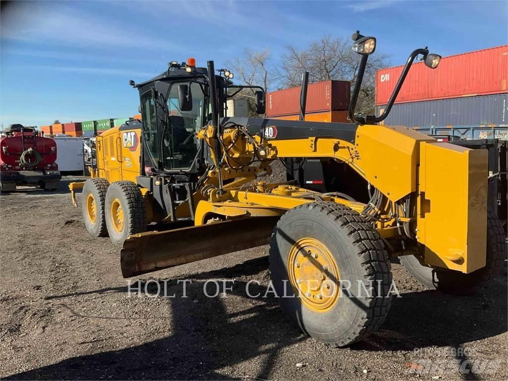 CAT 140 AWD Väghyvlar