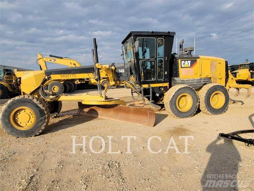 CAT 140 AWD Väghyvlar
