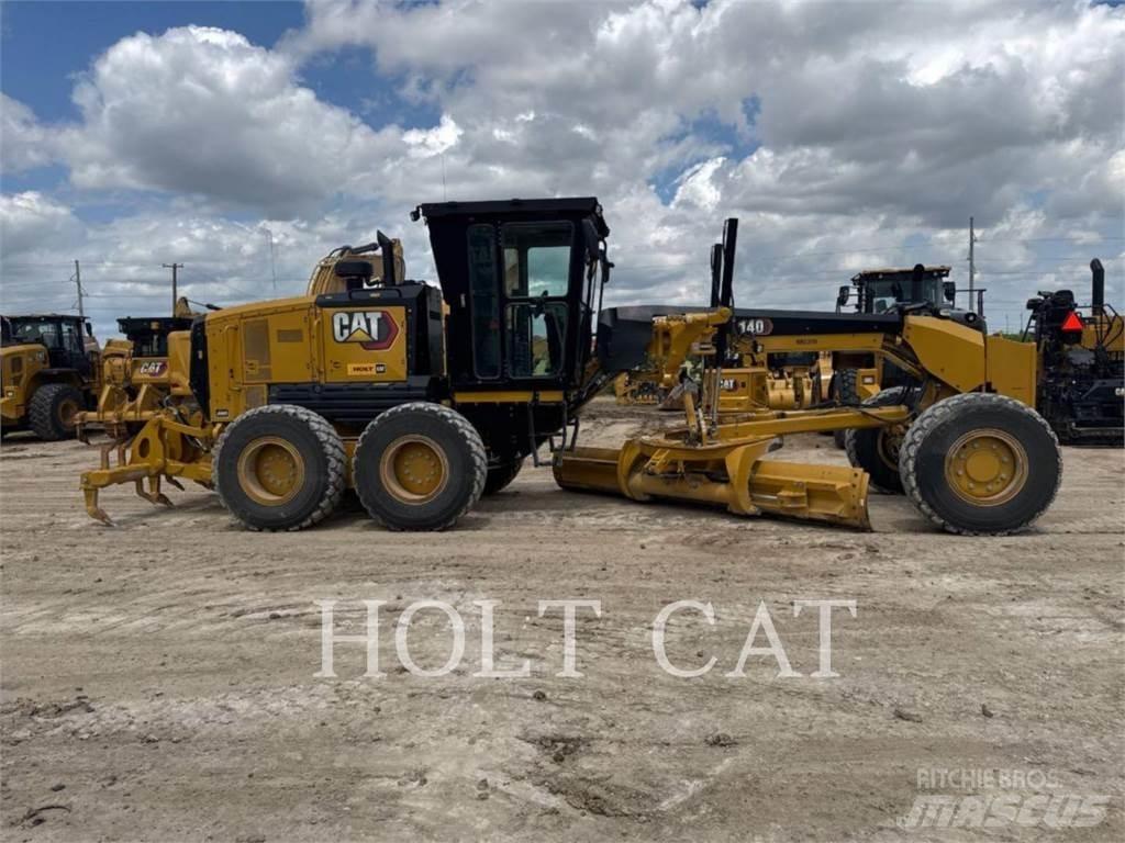 CAT 140 AWD Väghyvlar