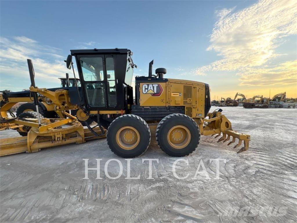 CAT 140 AWD Väghyvlar