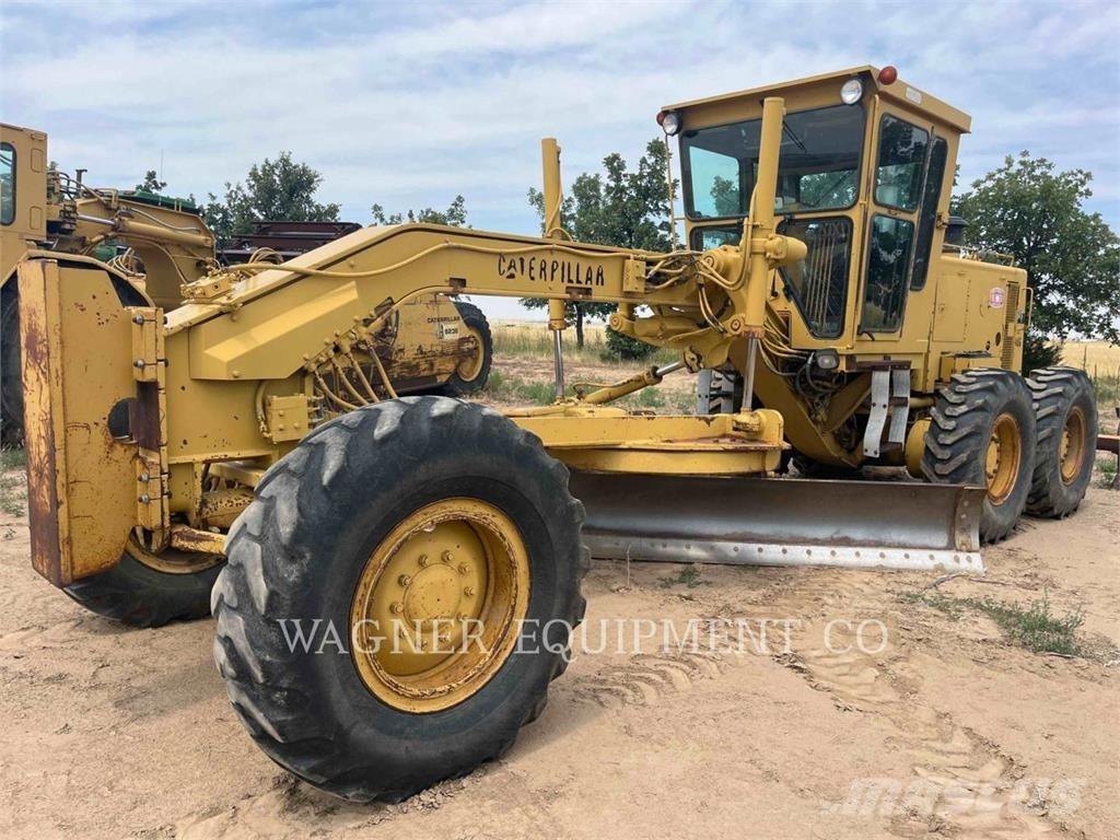 CAT 140G Väghyvlar