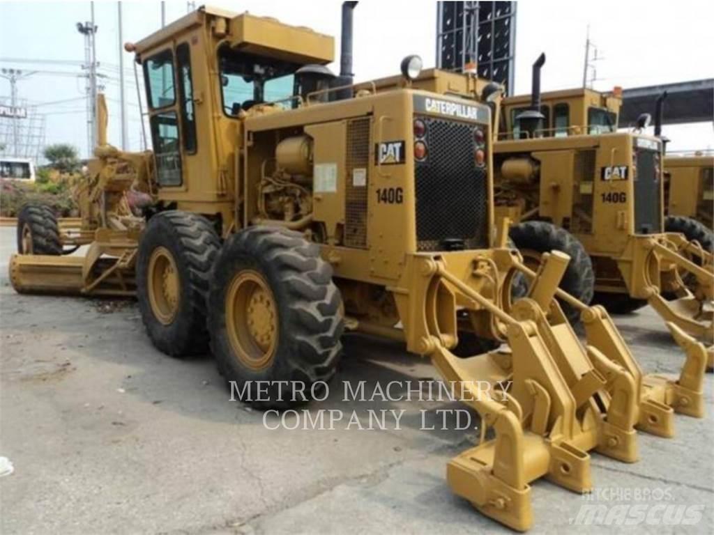 CAT 140G Väghyvlar