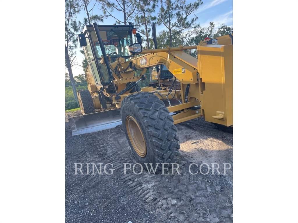 CAT 140GC Väghyvlar