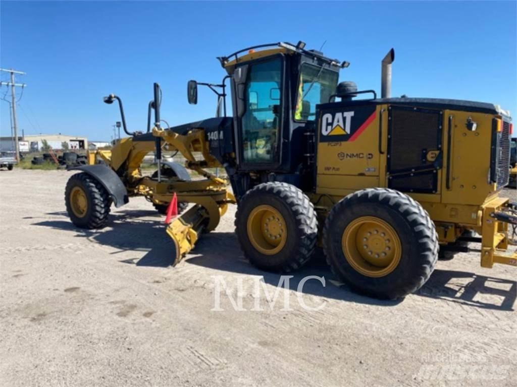 CAT 140M Väghyvlar