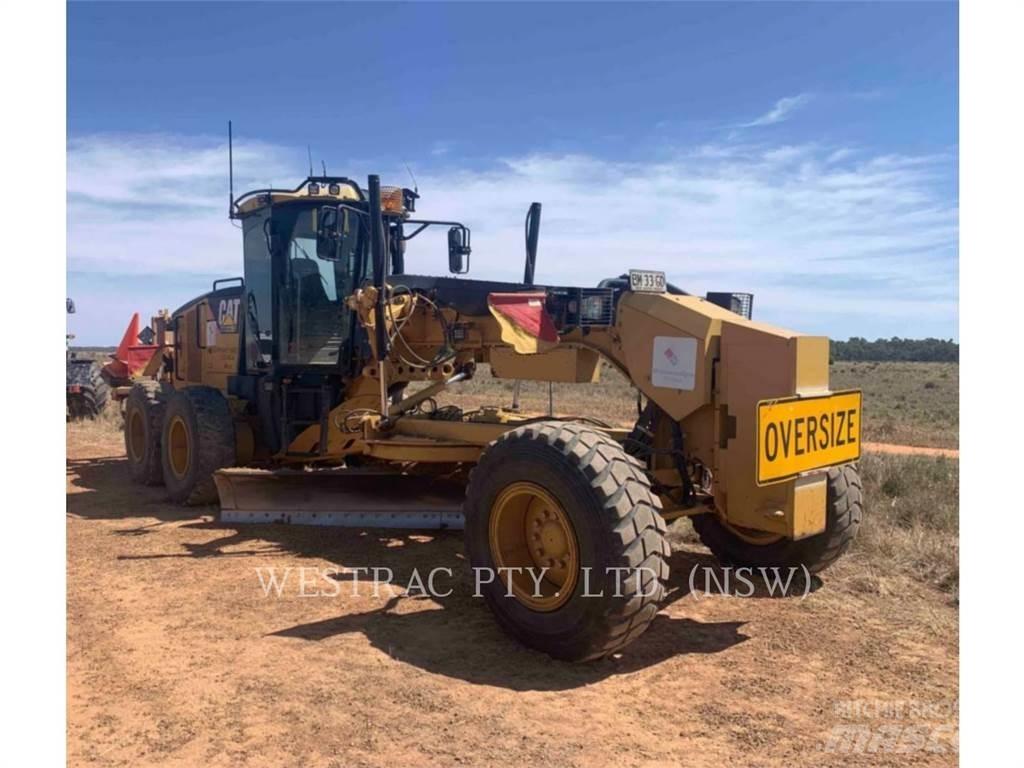 CAT 140M Väghyvlar