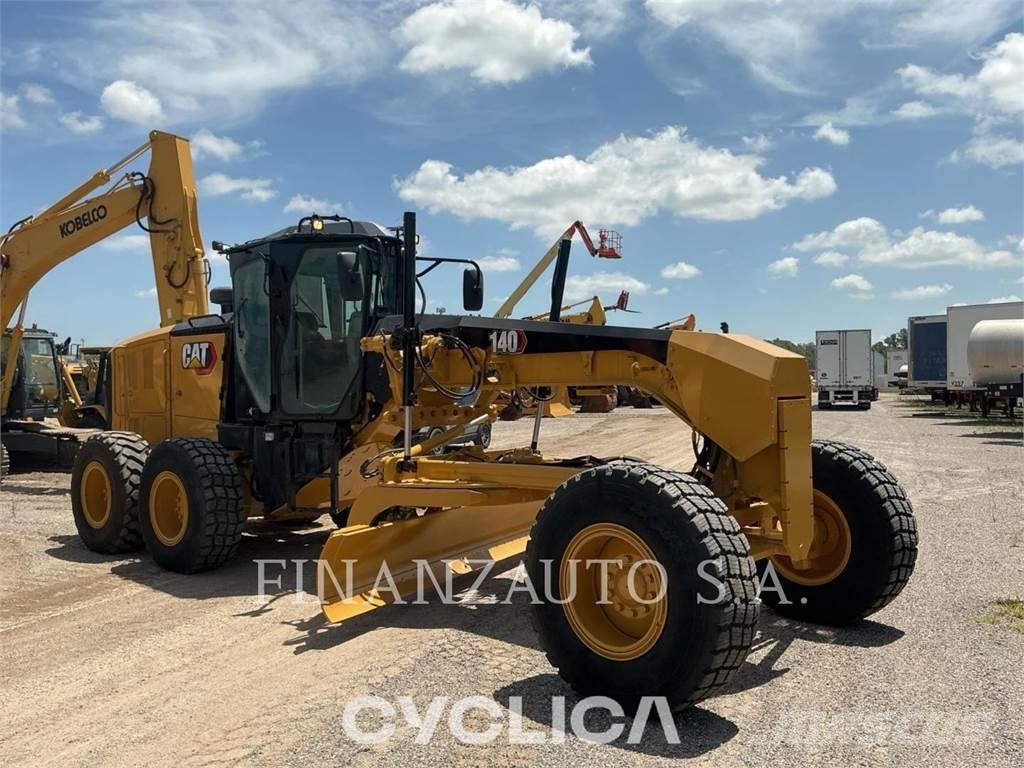 CAT 140M Väghyvlar
