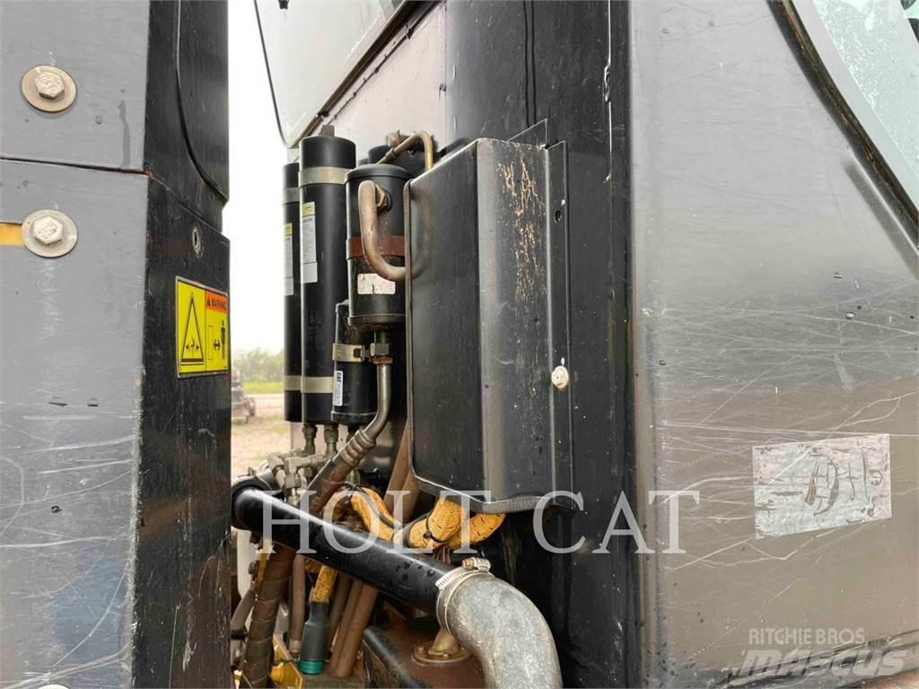 CAT 140M2 Väghyvlar