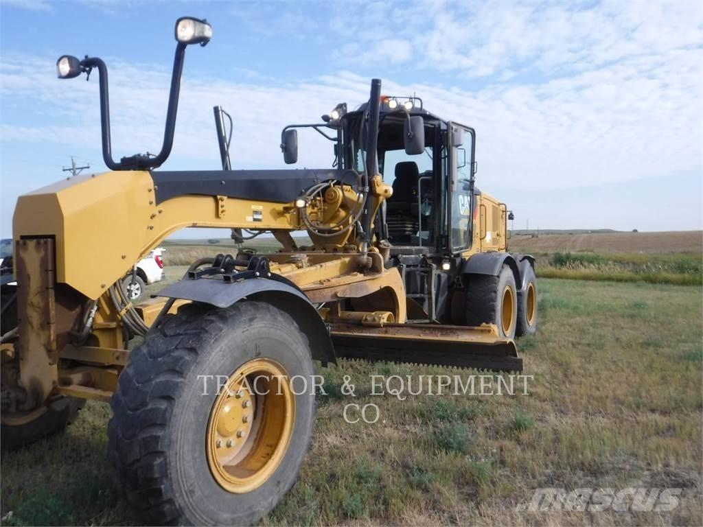 CAT 140M2 Väghyvlar
