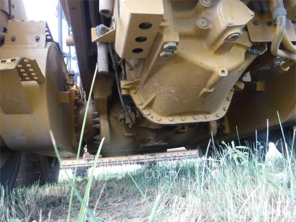 CAT 140M2 Väghyvlar