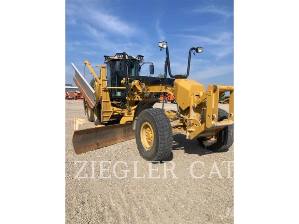 CAT 140M2 Väghyvlar