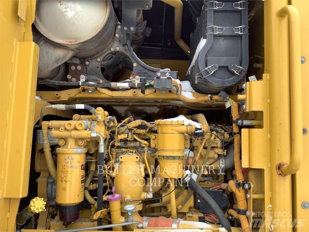 CAT 140M2AWD Väghyvlar