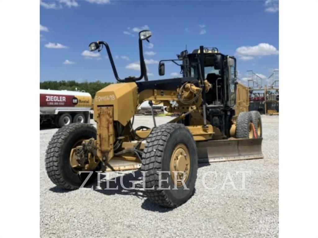 CAT 140M2AWD Väghyvlar