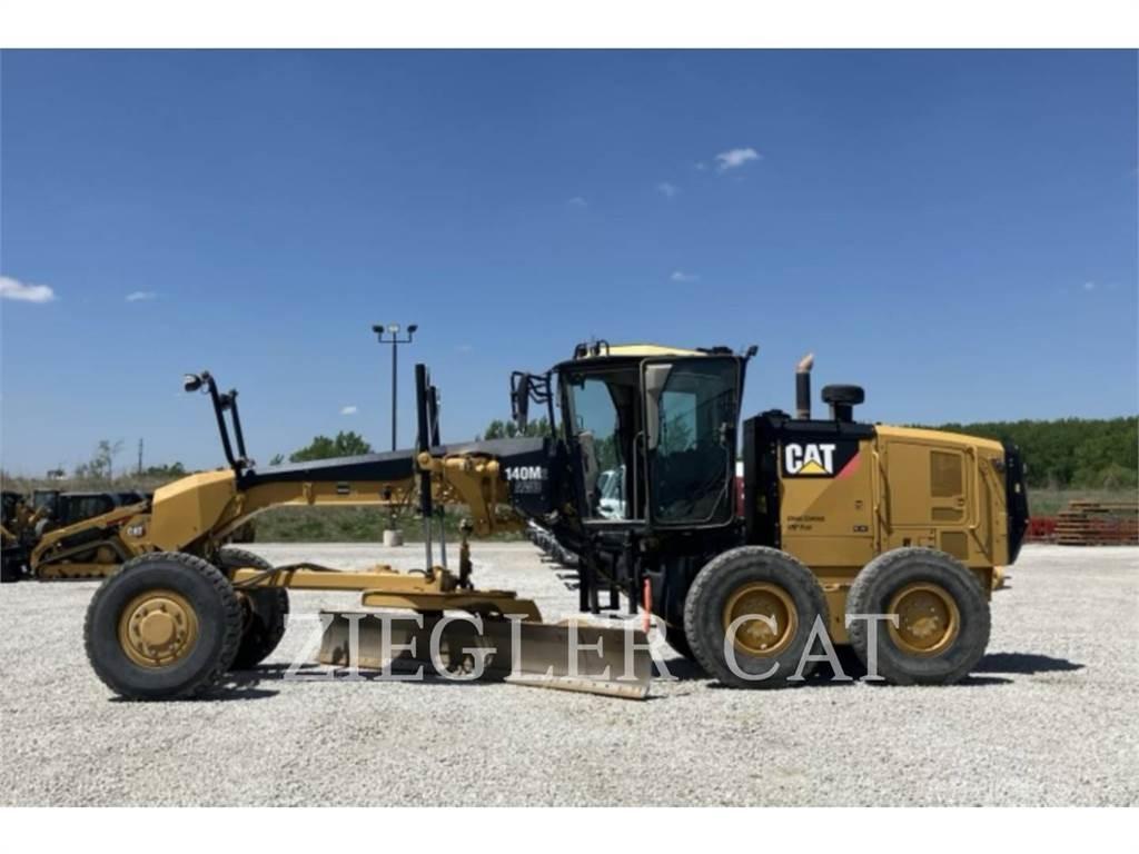 CAT 140M2AWD Väghyvlar