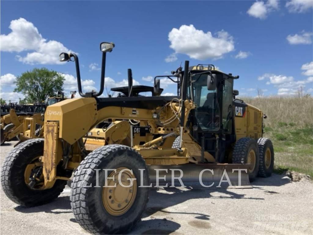 CAT 140M2AWD Väghyvlar