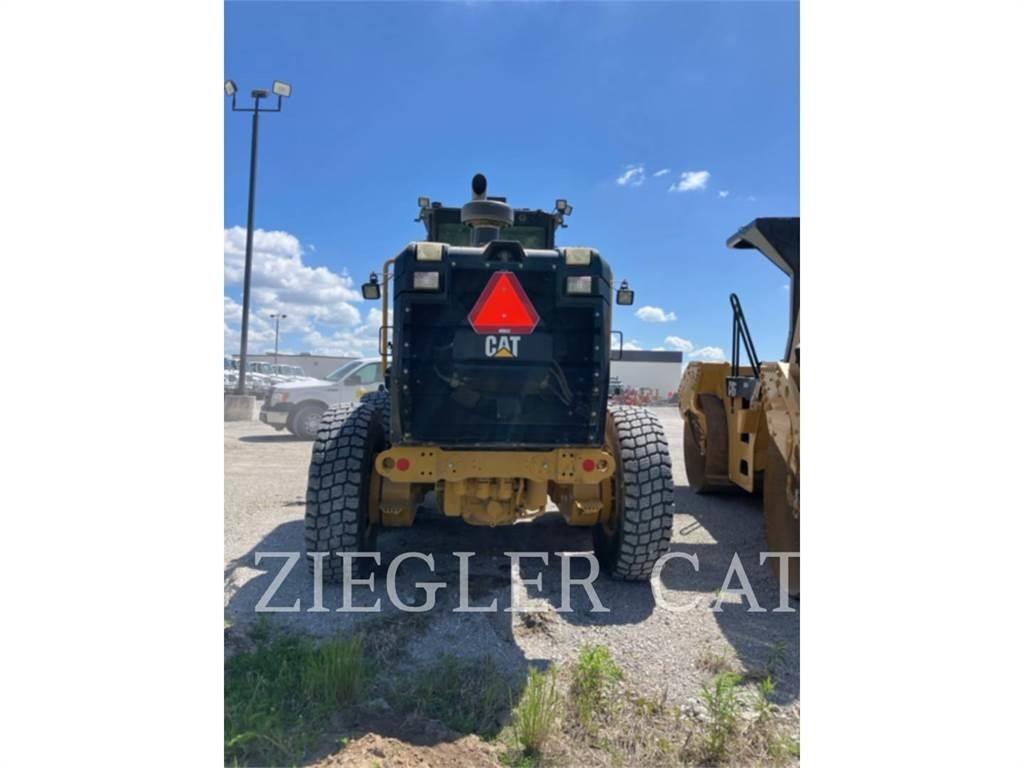 CAT 140M2AWD Väghyvlar