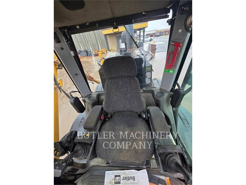 CAT 140M2VHP PLUS Väghyvlar