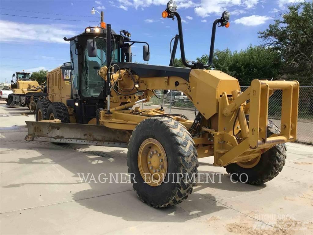 CAT 140M3 Väghyvlar