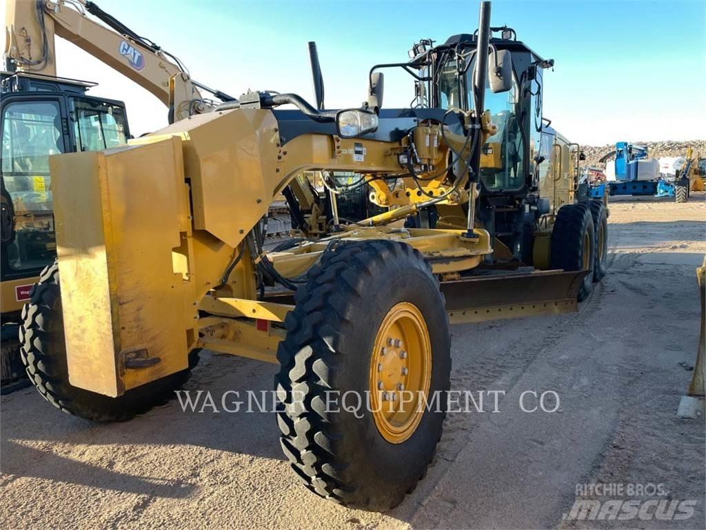 CAT 140M3 Väghyvlar