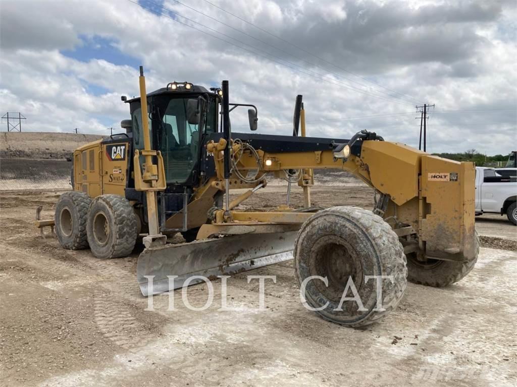 CAT 140M3 Väghyvlar