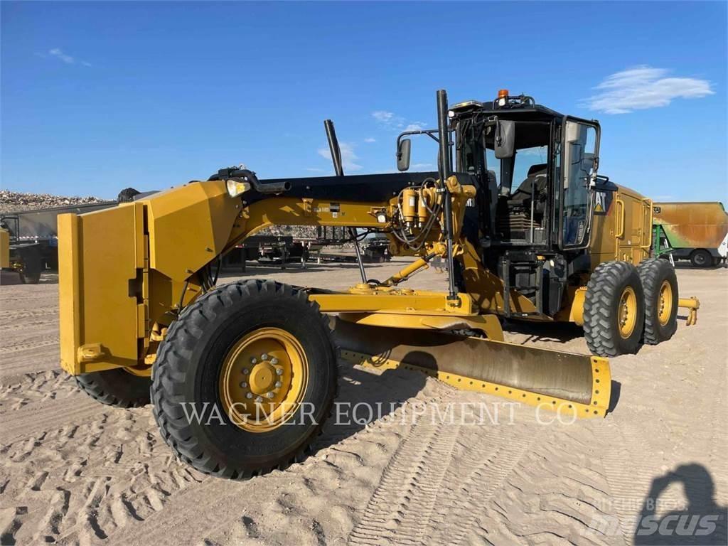 CAT 140M3 Väghyvlar